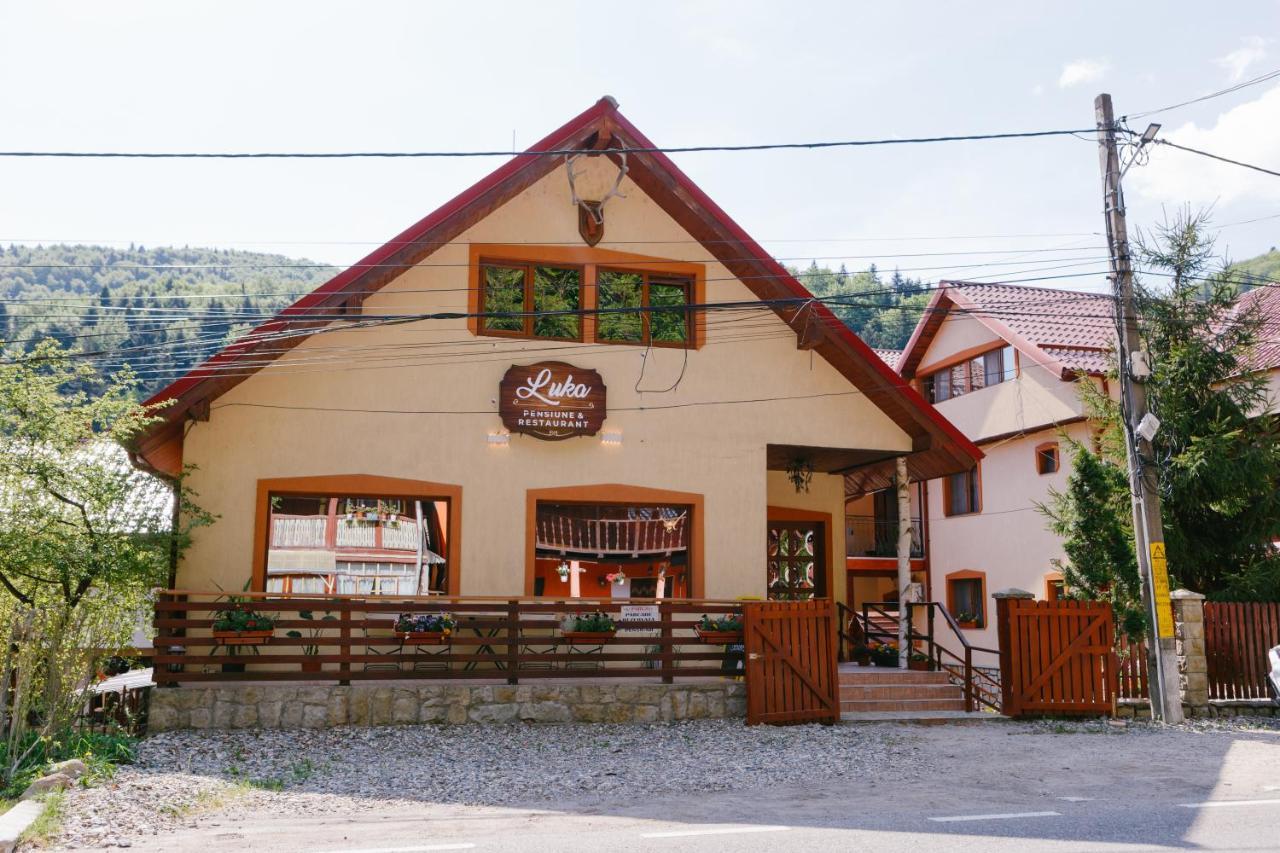 Pensiunea Luka Slanic Moldova Exterior photo